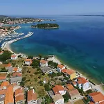 Punta Preko