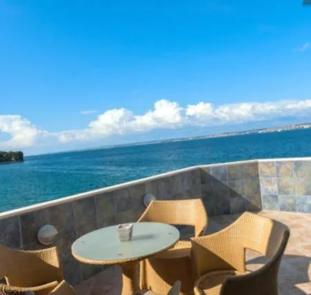 Punta 아파트 프레코