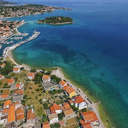 アパート Punta プレコ