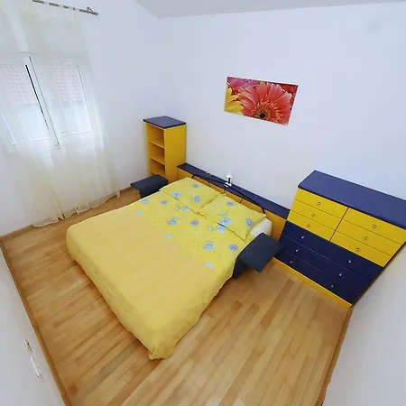 Punta アパート *