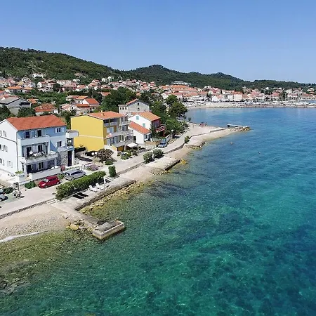 Punta Preko