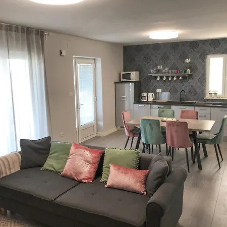 شقة Punta