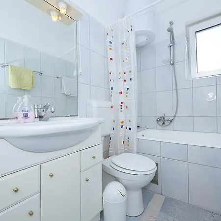 Apartment Punta Preko